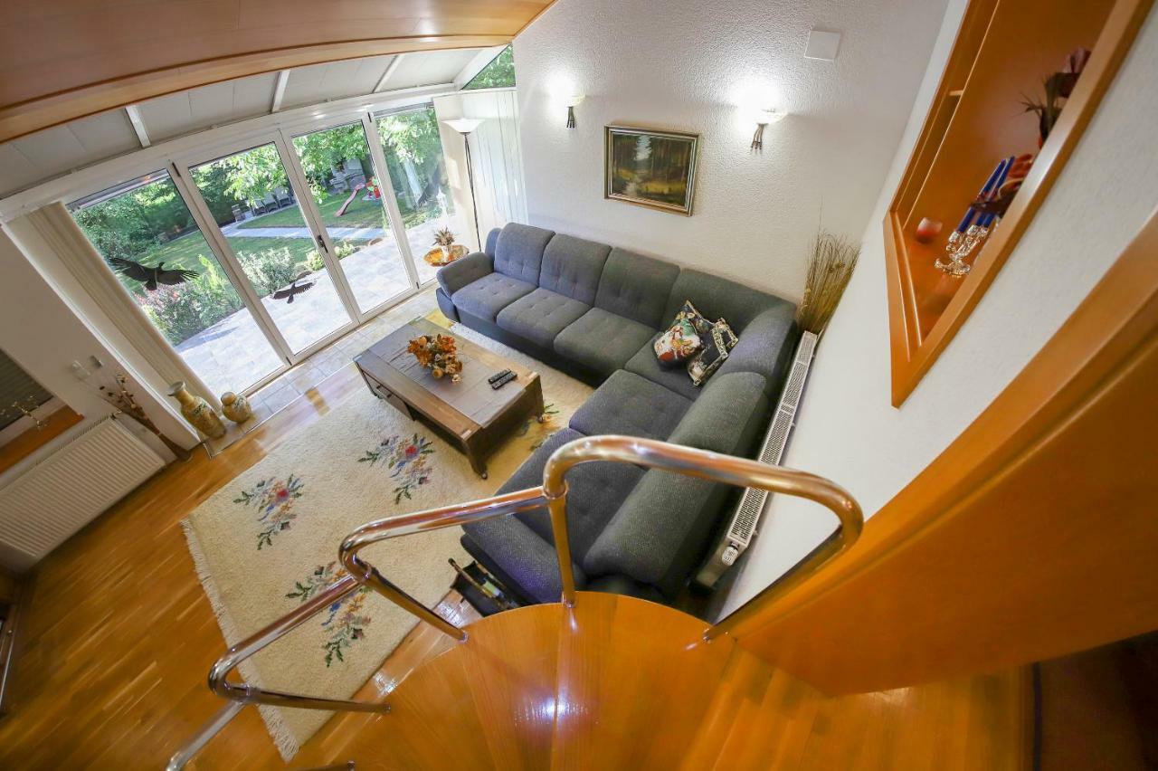 Holiday Home Villa Sara Біхач Екстер'єр фото